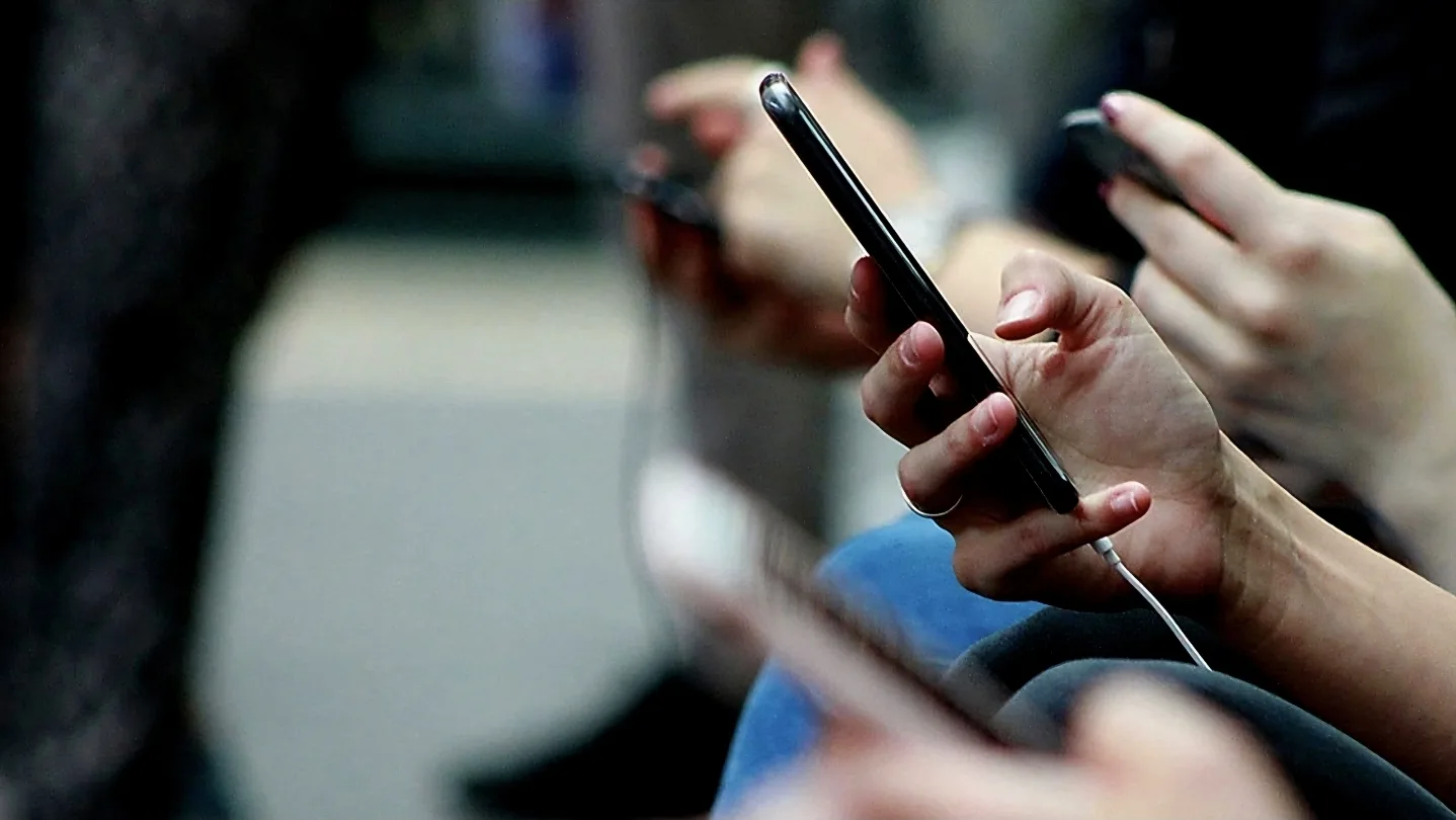 Telefon ve İnternet Aboneliğinde Yeni Dönem: Kimliği Doğrulanamayan Hatlar Kapatılabilecek