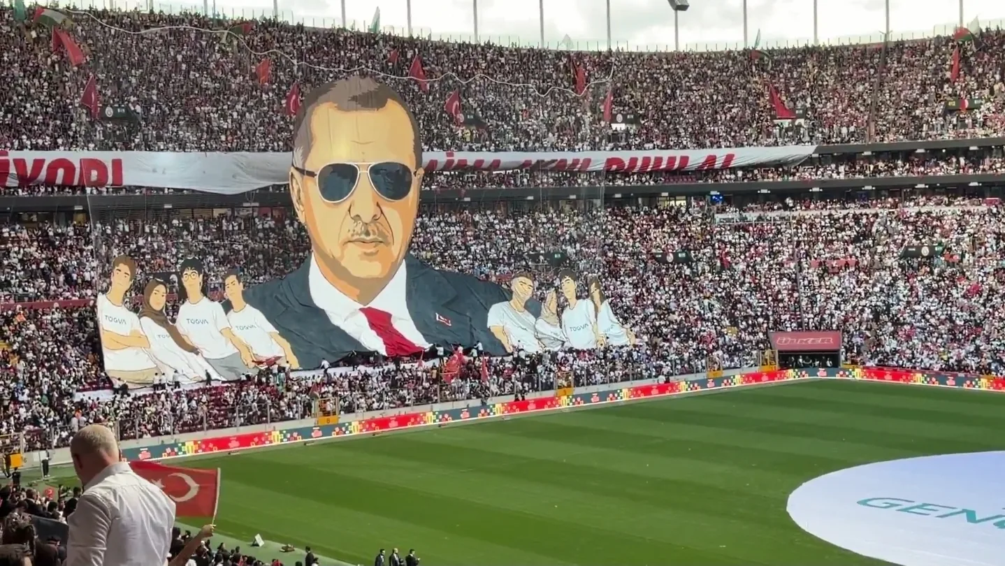Cumhurbaşkanı Erdoğan'dan RAMS Park'ta TÜGVA Vurgusu: "Gençlik Bu Milletin Atardamarıdır"