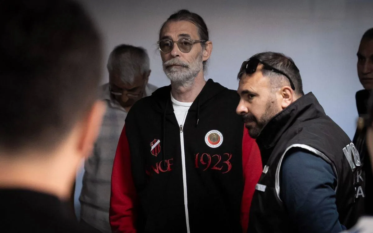 Etimesgut Belediyesi'ne Mali Suç Operasyonu: 52 Gözaltı