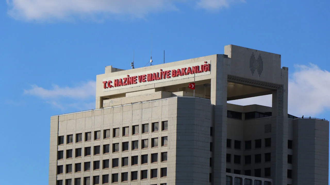 Hazine ve Maliye Bakanlığı'ndan Kritik Adım: Kıymetli Madenler Dijital Ortama Taşınıyor ve Borsada İşlem Görecek