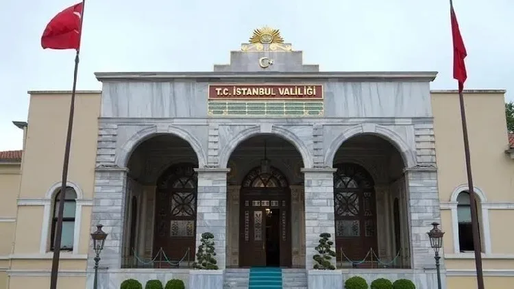 İstanbul Valiliği'nden Okullarda Cuma Mescidi Talimatı: Yeni Dönemde Projelere Dahil Edilecek