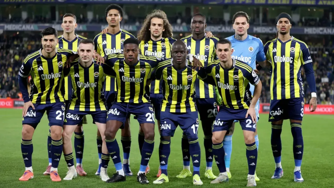 Fenerbahçe, Şampiyonlar Ligi Elemelerinde Tur İçin Sahaya Çıkıyor