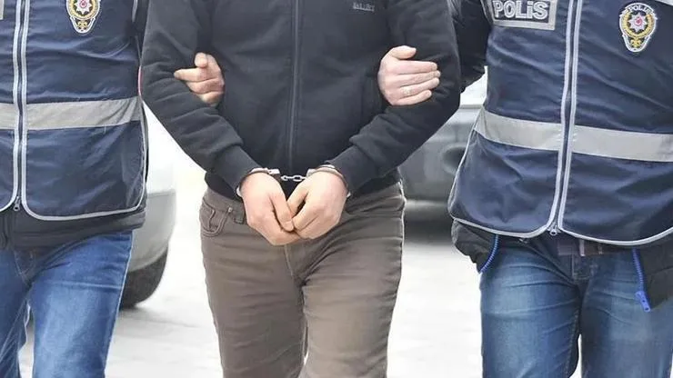 Türkiye'den Suçlulara Göz Açtırma: 7 Ayda 526 Firari Sınır Dışı Edilerek Türkiye'ye Getirildi