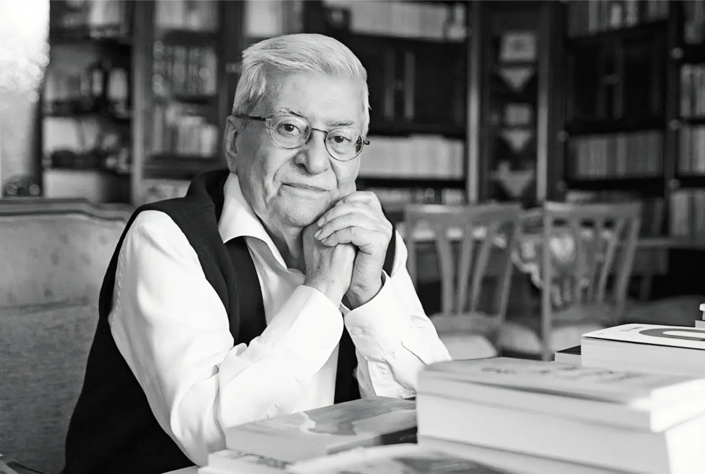 Türk Edebiyatının Mistik ve Metafizik Kalemi: Rasim Özdenören